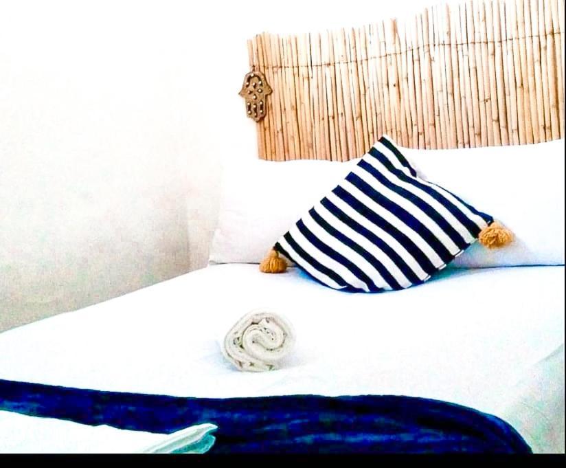 The Sea Guesthouse Agadir Esterno foto